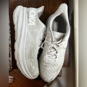 Hoka White Womens Clifton 9
